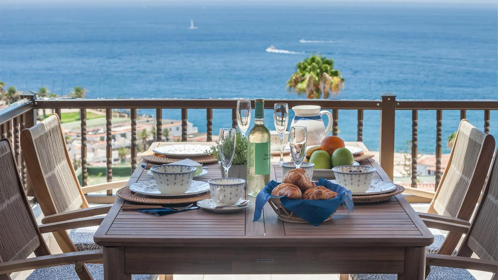 Caramello - Ac, Cliffs & Ocean View, Fibre Net, Garage, Tv Channels Acantilado de los Gigantes 0*,  Spain